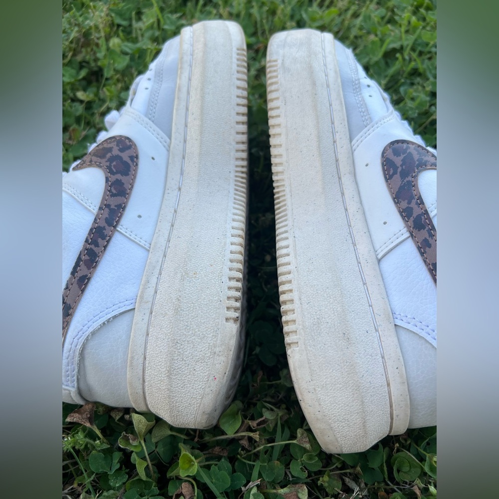 Nike Women's Court Vision Alta 'White/Leopard' Print Platform Sneakers Size 7.5 - Picture 9 of 14